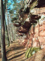 Rotenstein bei Lemberg, Rundwanderungen 2 und 8, Stippvisite Felsen 2 