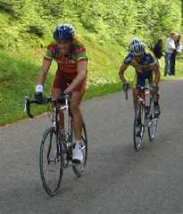 Straenfahrer im Anstieg