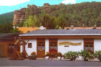 Ferienhaus Am Schwalbenfelsen, Dahn