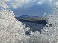 Blick vom Eschkopfturm zum Gro�en Almersberg.JPG (272467 Byte)